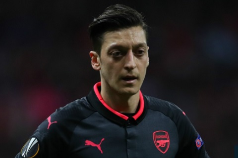 Mesut Ozil sẽ kịp bình phục trước World Cup