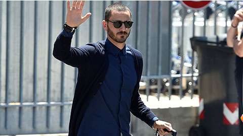 Bonucci muốn gia nhập PSG để cùng chơi bóng với Buffon