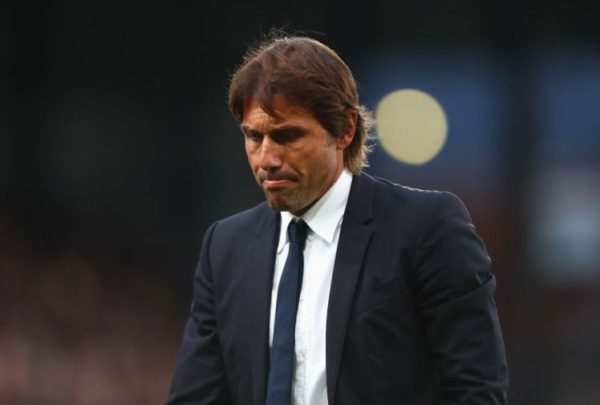 du-da-duoc-den-bu-conte-van-muon-kien-chelsea-2