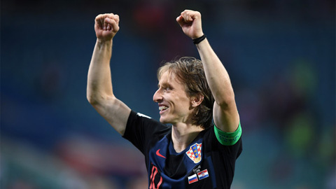 modric-tu-tin-ve-the-luc-cua-croatia-khi-da-voi-dt-anh-1