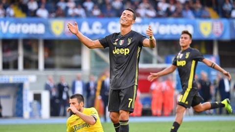 HLV Allegri gặp thử thách với nguồn cấp bóng cho Ronaldo