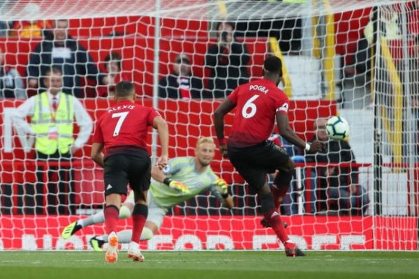 Mourinho lý giải nguyên nhân Pogba là người sút Penalty