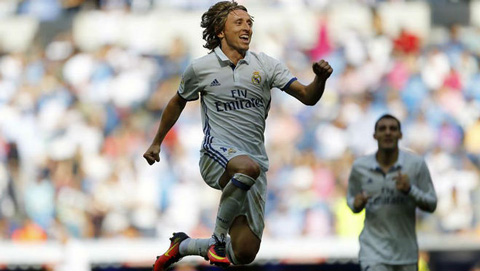 real-trong-moi-lo-ve-modric-va-kovacic-1