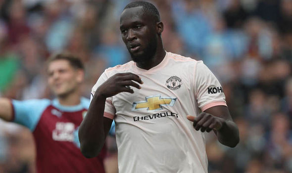 Lukaku đạt đến thành tích của danh thủ Drogba