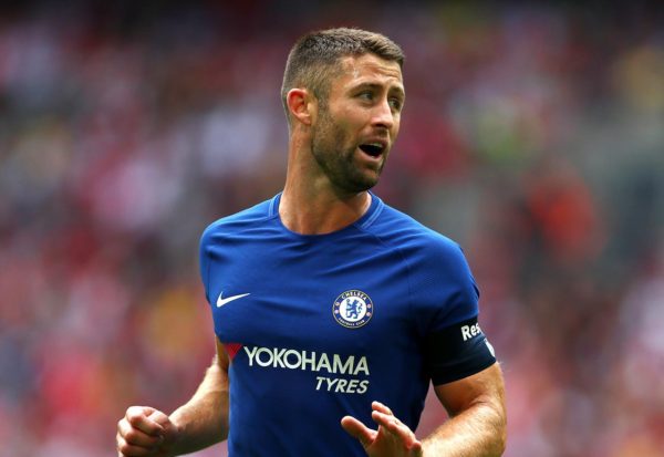 Đội trưởng Gary Cahill muốn trở thành trung tâm của cuộc đá chính