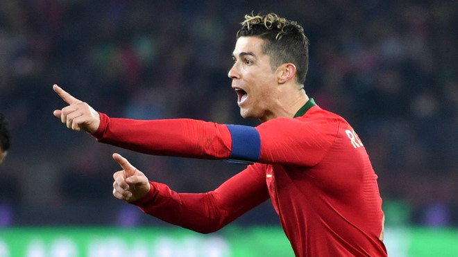 HLV Fernando Santos chia sẻ về việc thi đấu thiếu Ronaldo