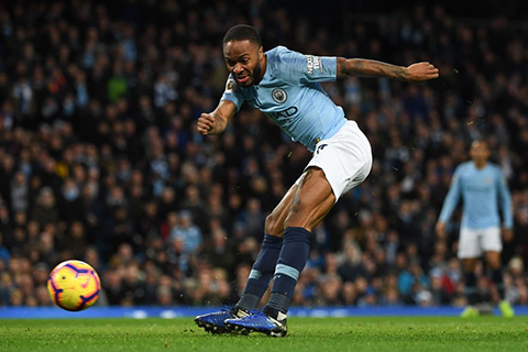 raheem-sterling-cau-thu-chu-chot-trong-thanh-cong-cua-man-city-2