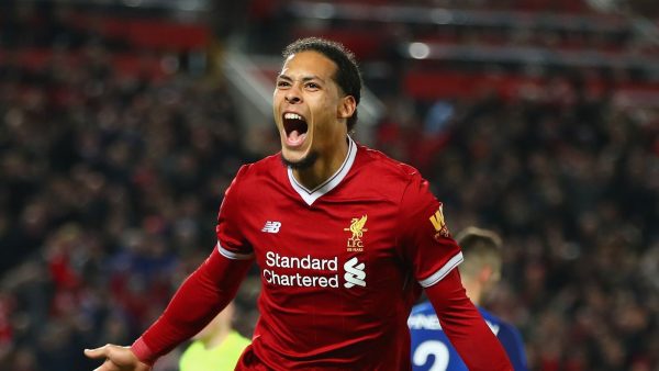 Van Dijk chia sẻ về trận đấu lịch sử với Napoli