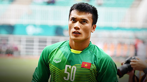 Bùi Tiến Dũng lại tiếp tục ngồi dự bị tại Asian Cup 2019