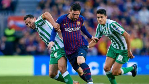 Kiểm soát bóng ít, Barca vẫn áp đảo đối thủ